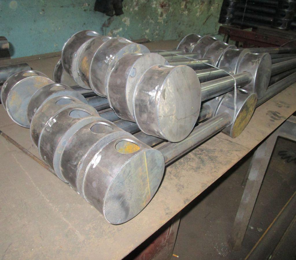 Ограждения изготавливались из круглой трубы диаметром 42мм