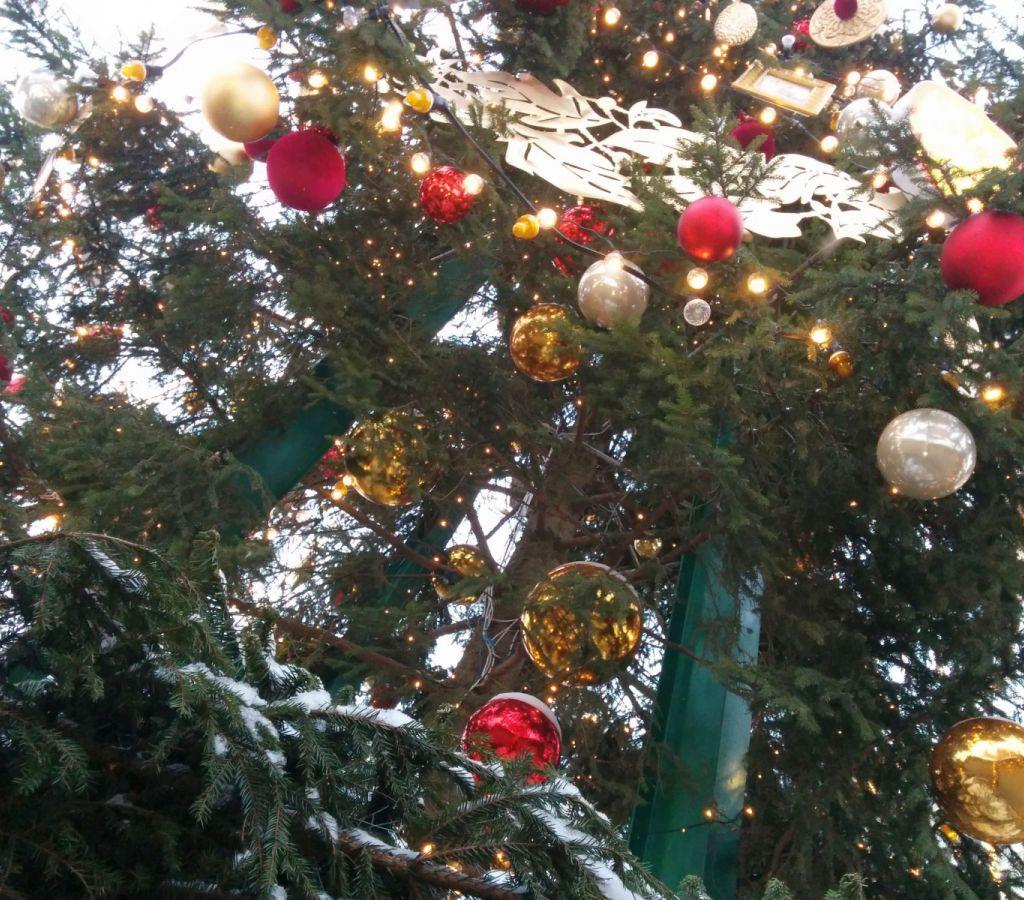 При этом металлоконструкции не были заметны снаружи