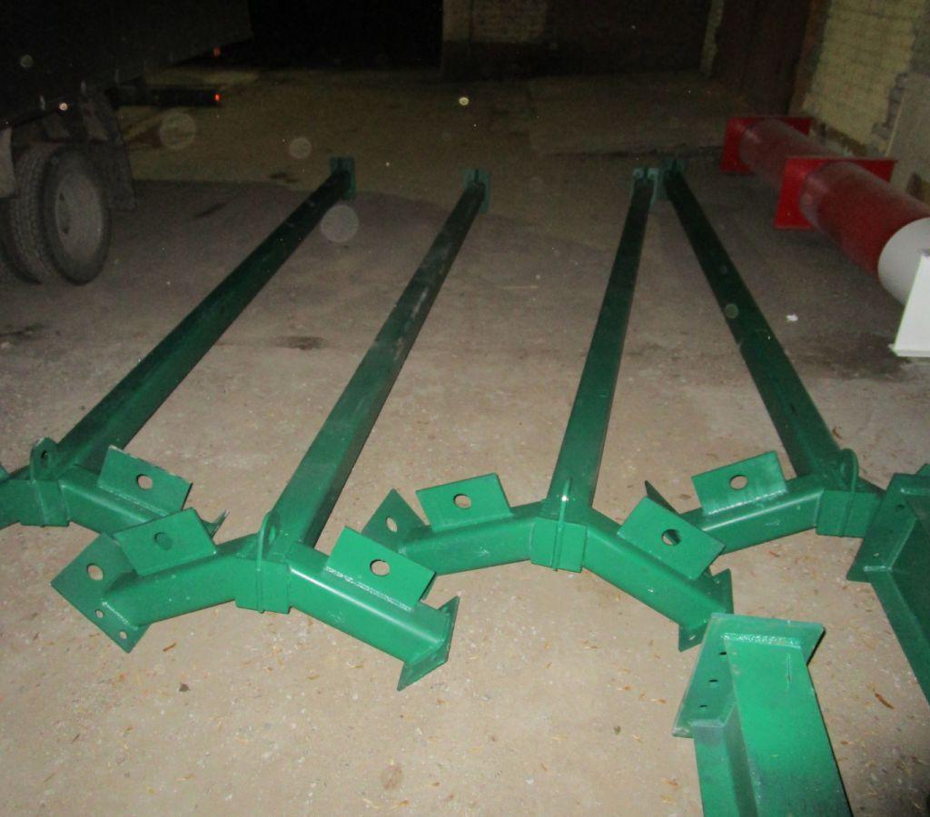 Верхние стойки каркаса