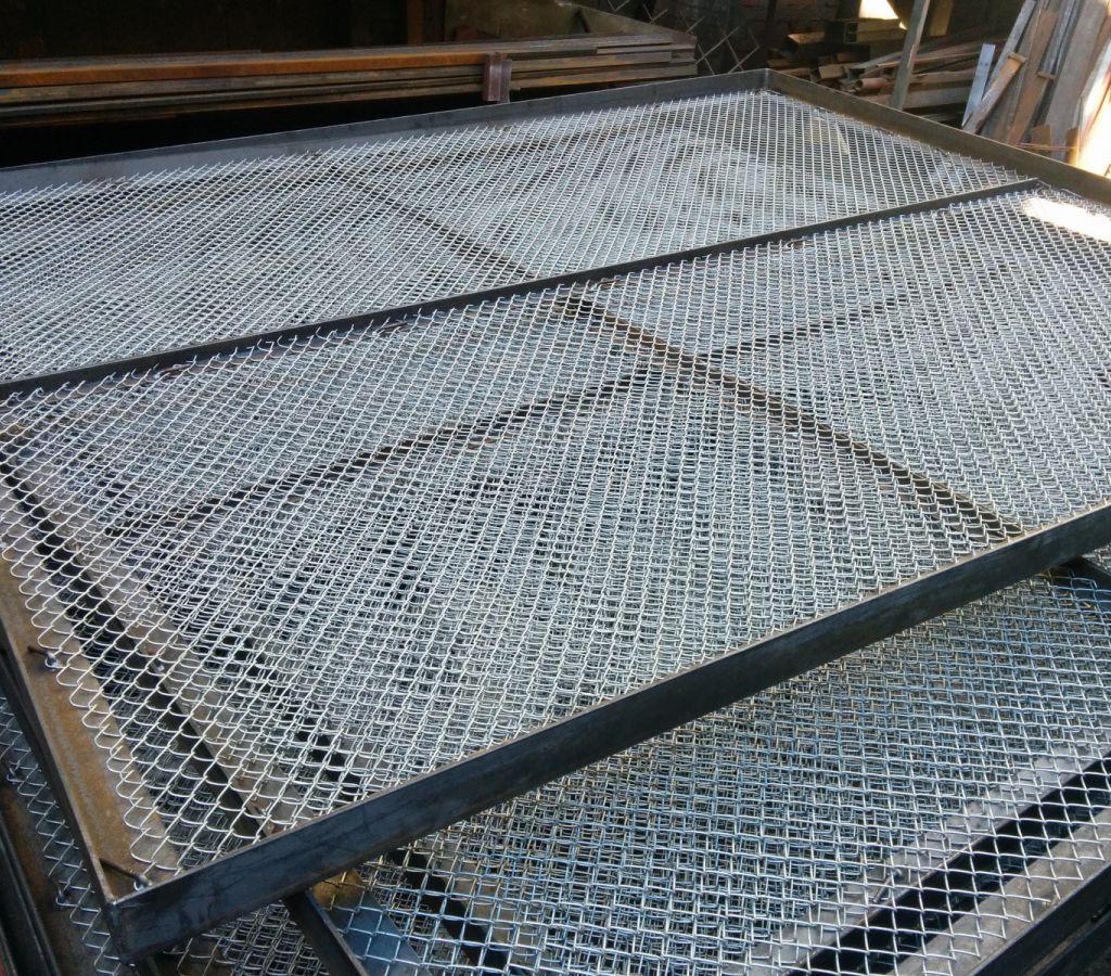 Сетка-рабица с ячеей 20х20мм, толщина проволоки - 1мм