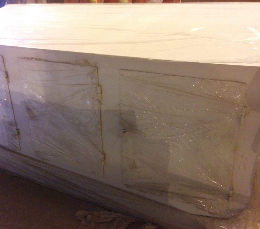 Каждая дверца оснащена замком