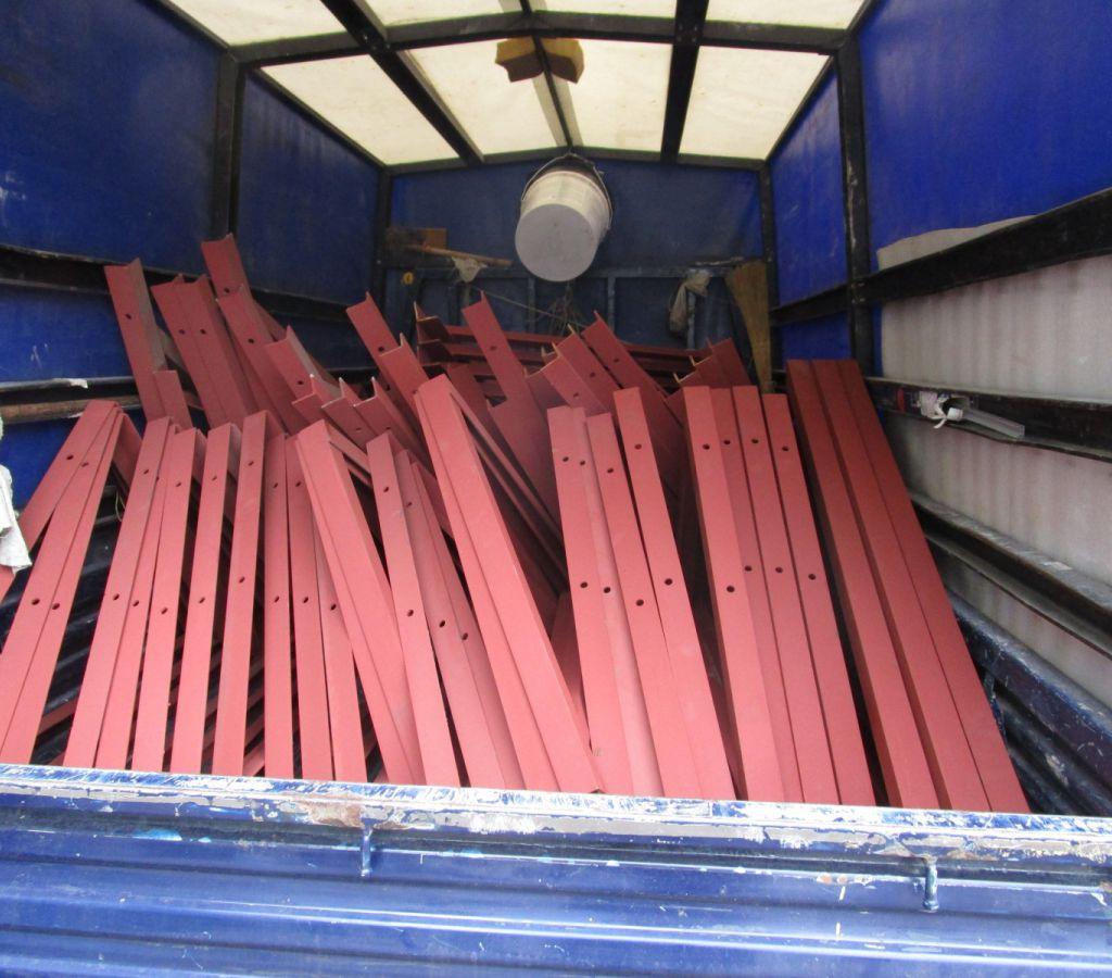 В одной Газеле отправляем до 100 таких кронштейнов