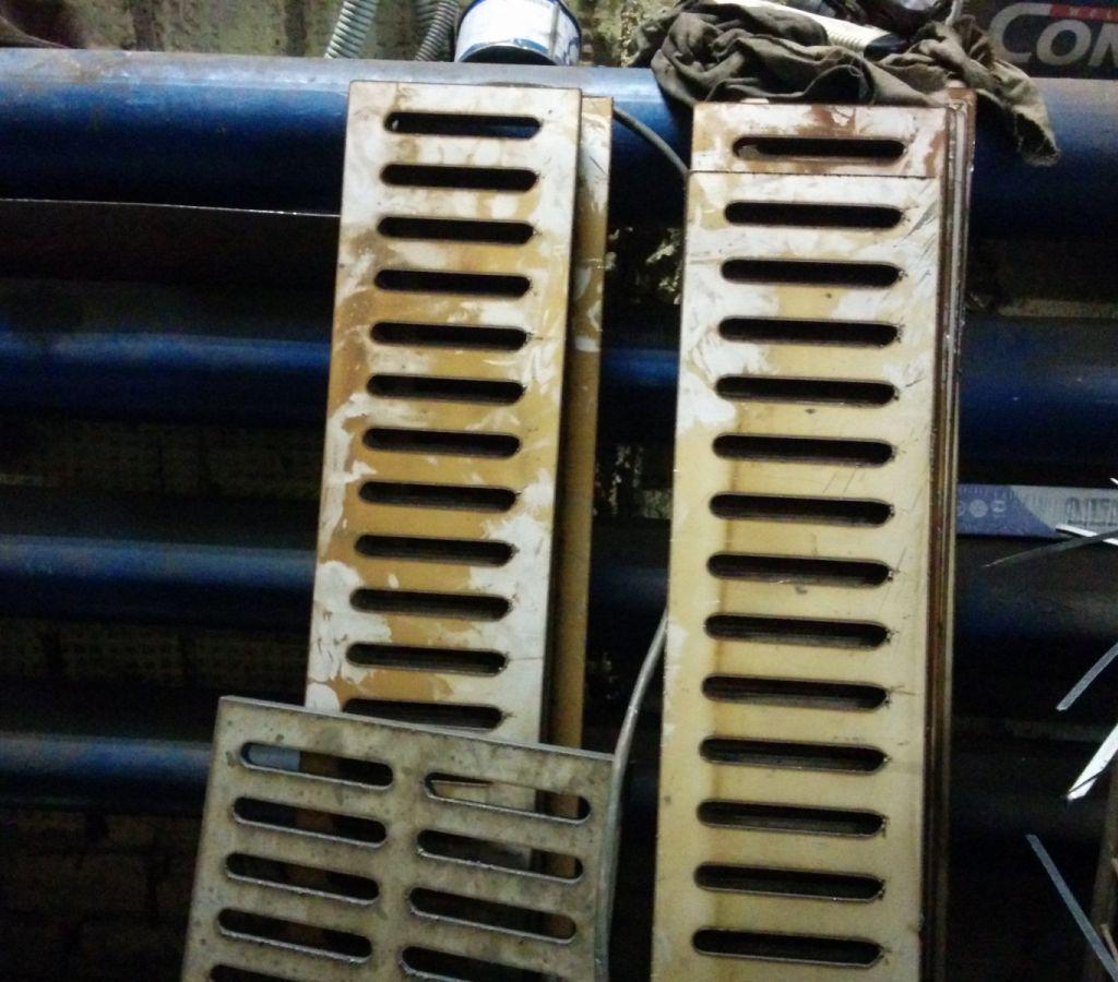 Вырезались решетки двух типов: прямоугольные и квадратные