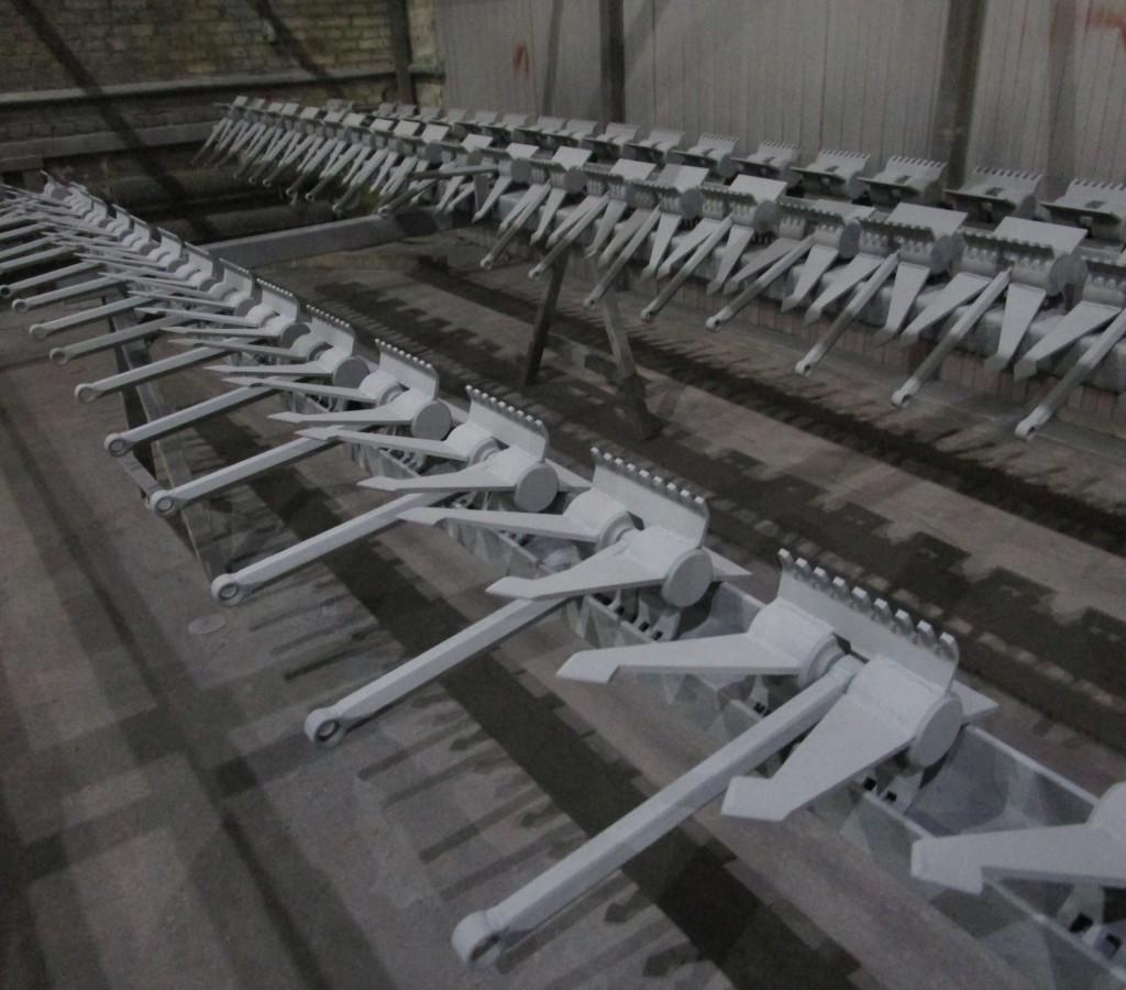 Якоря покрывались серым грунтом ГФ-021 и затем коррозионностойкой эмалью