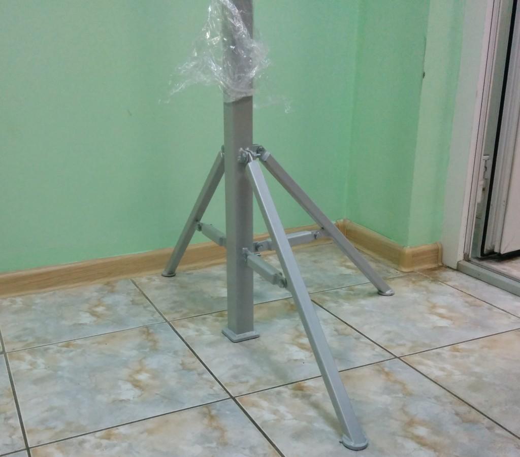 При этом может быть жестко зафиксирована