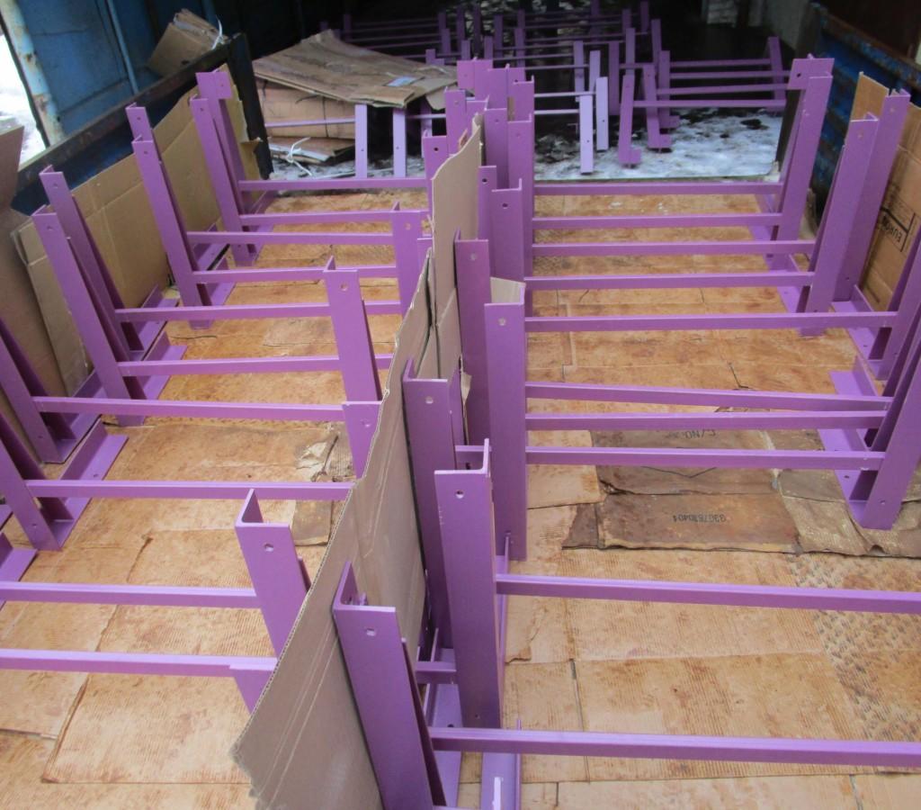 Кронштейны при транспортировке обкладывали картоном