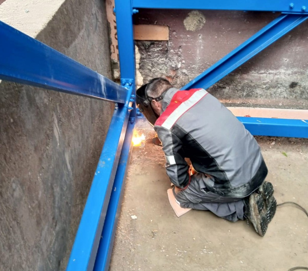 Сажаем анкерную группу на прихватки