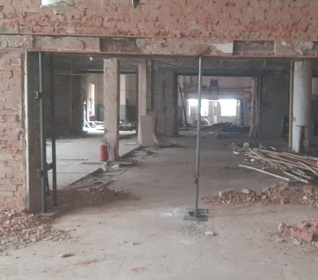 Один из проемов до усиления