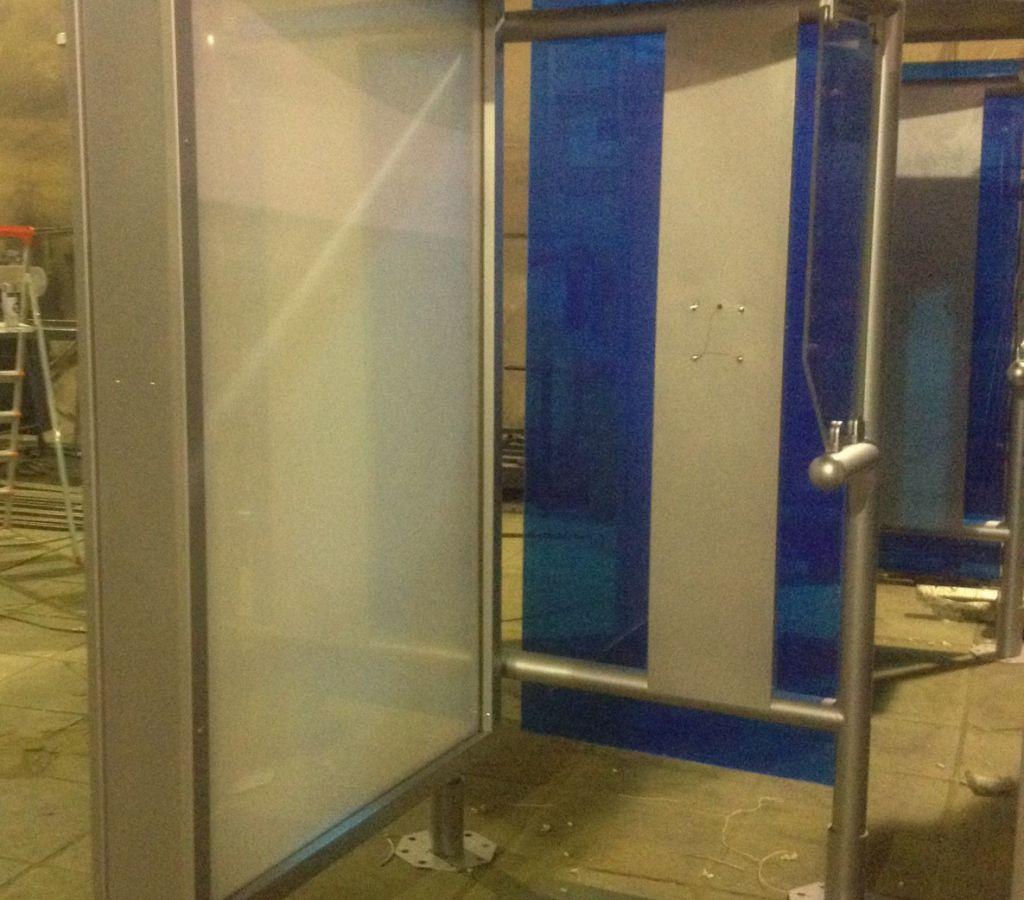 Будка для таксофона - вид спереди