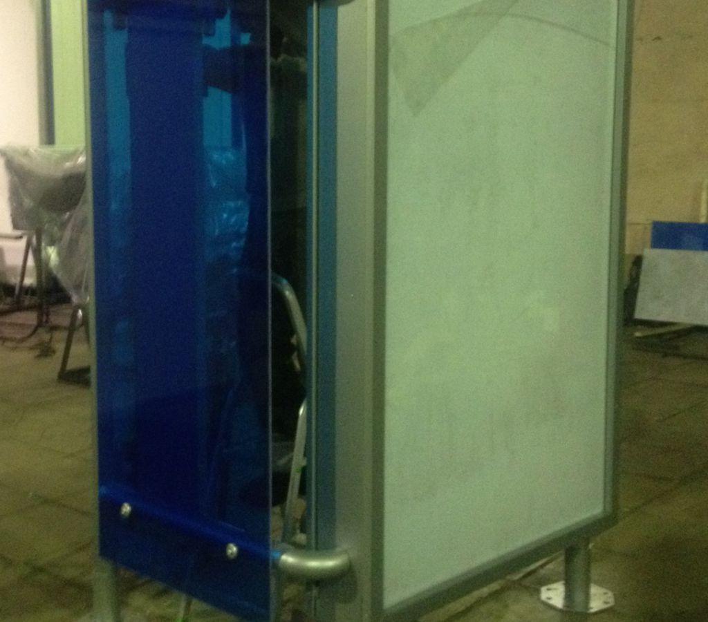 Будка для таксофона - вид сзади