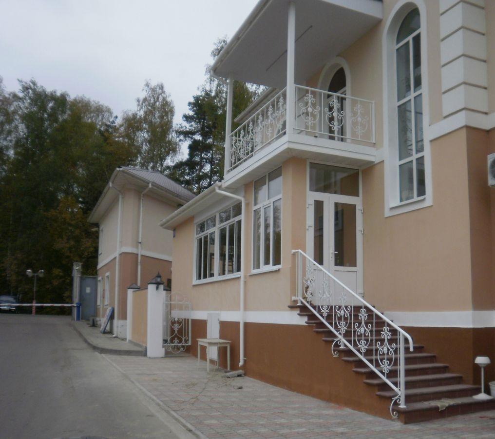 Перила лестницы