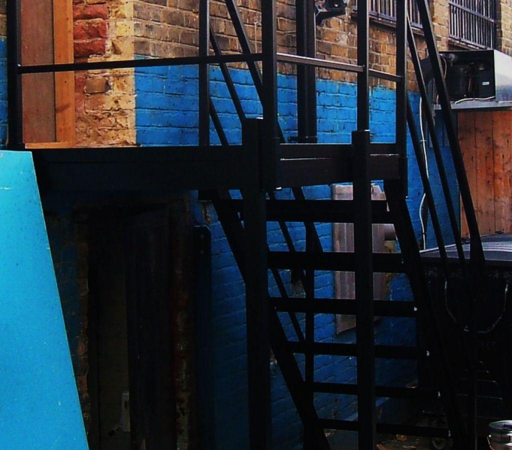 Наружная пожарная лестница