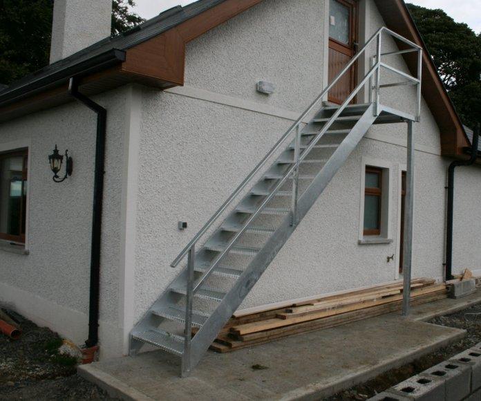 Пожарная лестница для частного дома