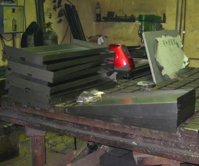 Фото Гнутые лотки