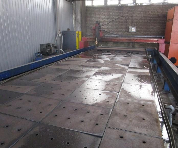 Фото Резка листа толщиной 20 мм