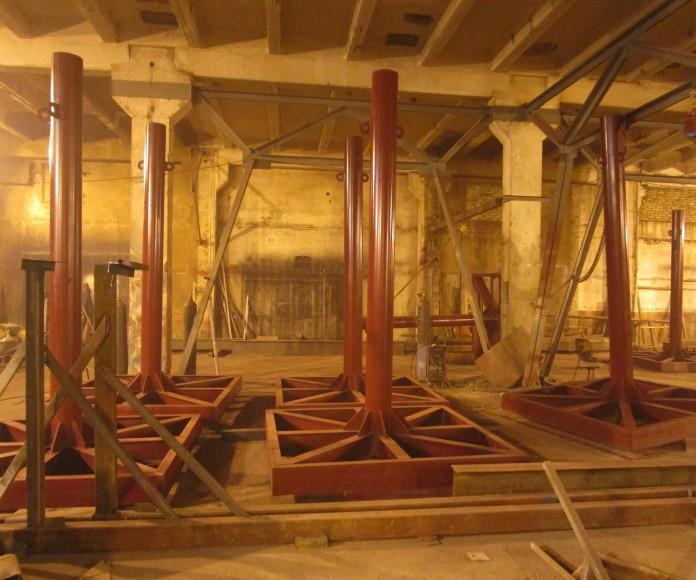 Фото Стальные опоры