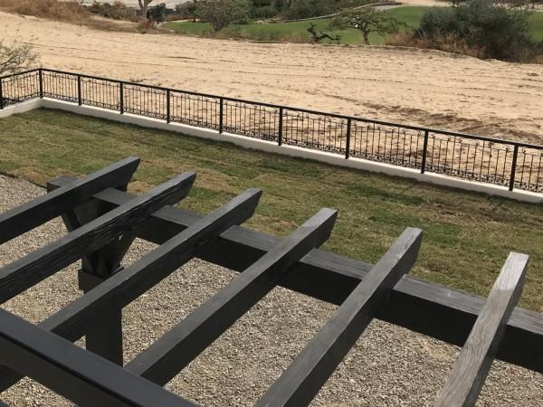 Фото Сварное ограждение эксплуатируемой кровли