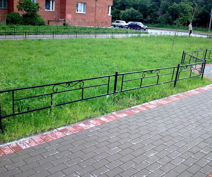 Купить газонное ограждение в Москве, цена металлических ограждений для ...