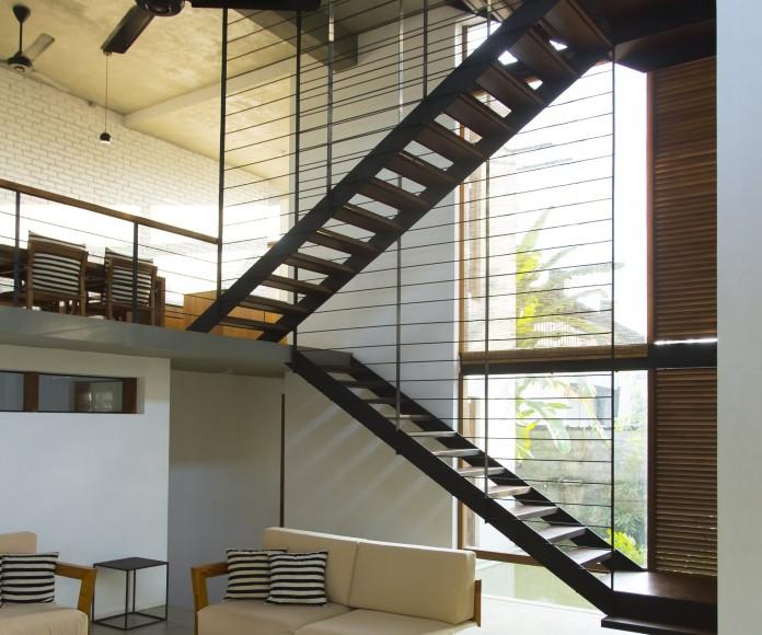 Фото Лестница с промежуточными площадками