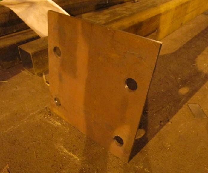 Фото Пятка для колонны из листа толщиной 20 мм