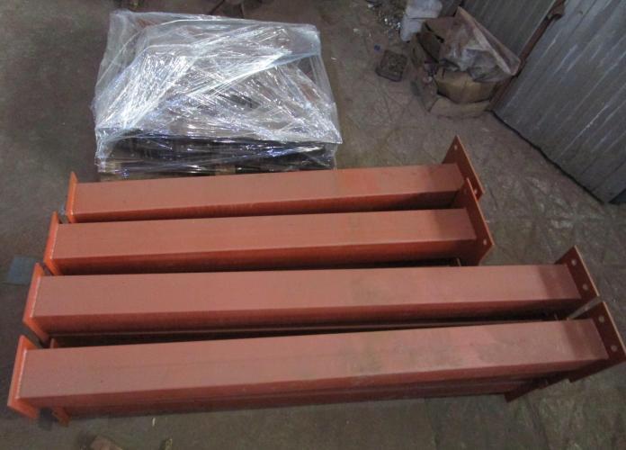 Фото Колонны из профильной трубы без усления