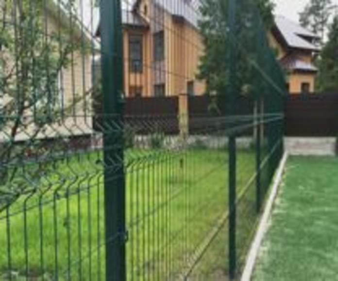 Фото Забор из сварной сетки 3d зеленый