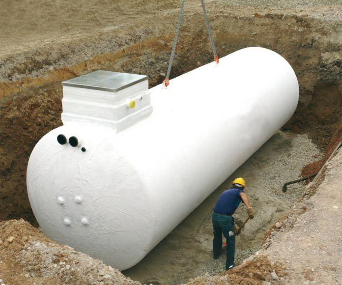 Фото Цистерна для хранения бензина