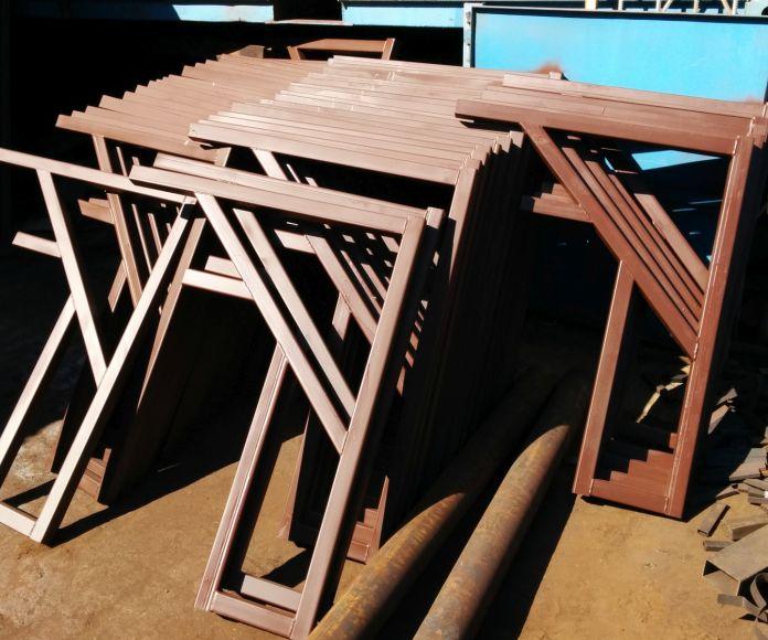 Фото Большие сварные кронштейны для вент фасадов