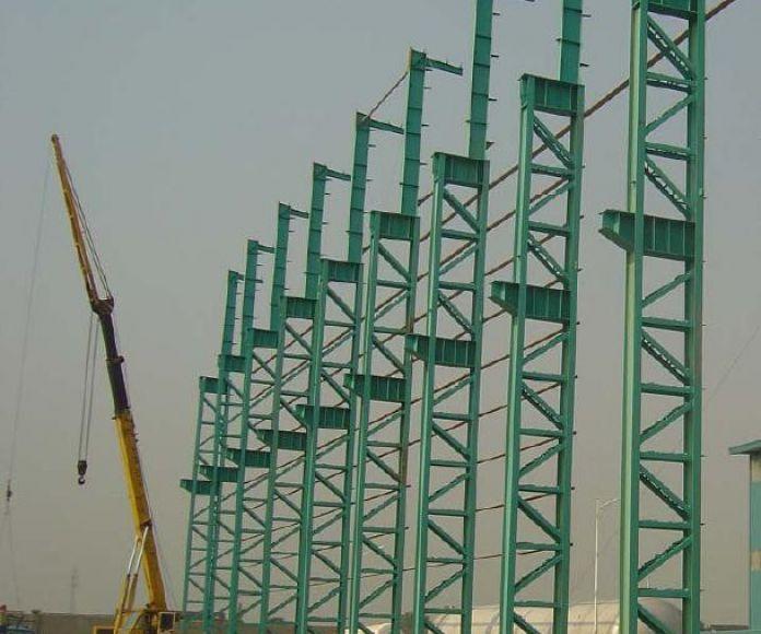 Фото Колонны для монтажа ангара