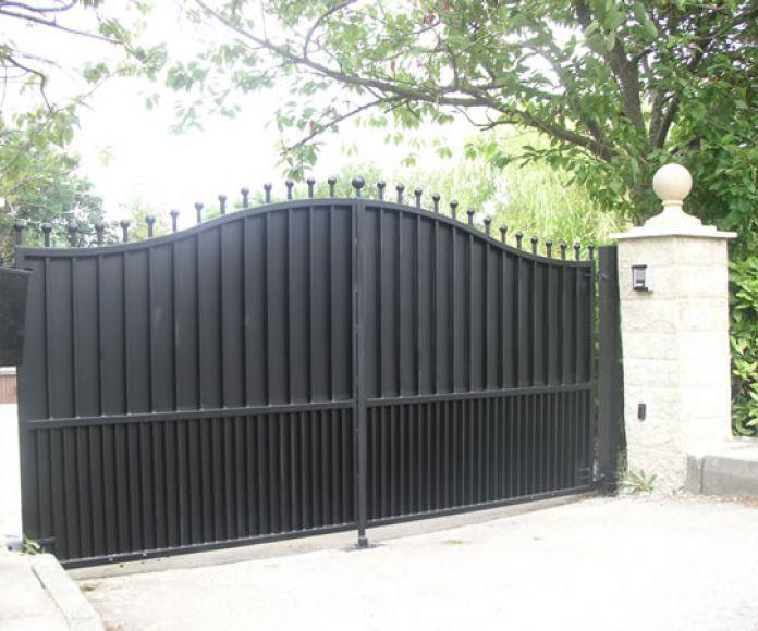 Фото Ворота глухие