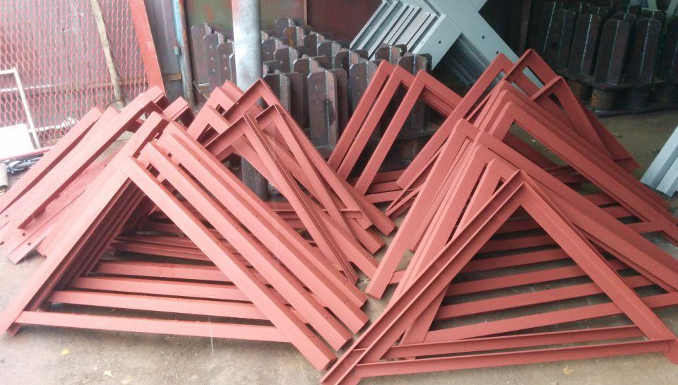 Кронштейны из уголка