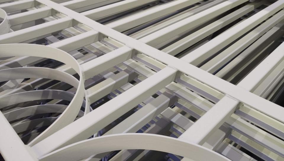 Секционный забор из трубы