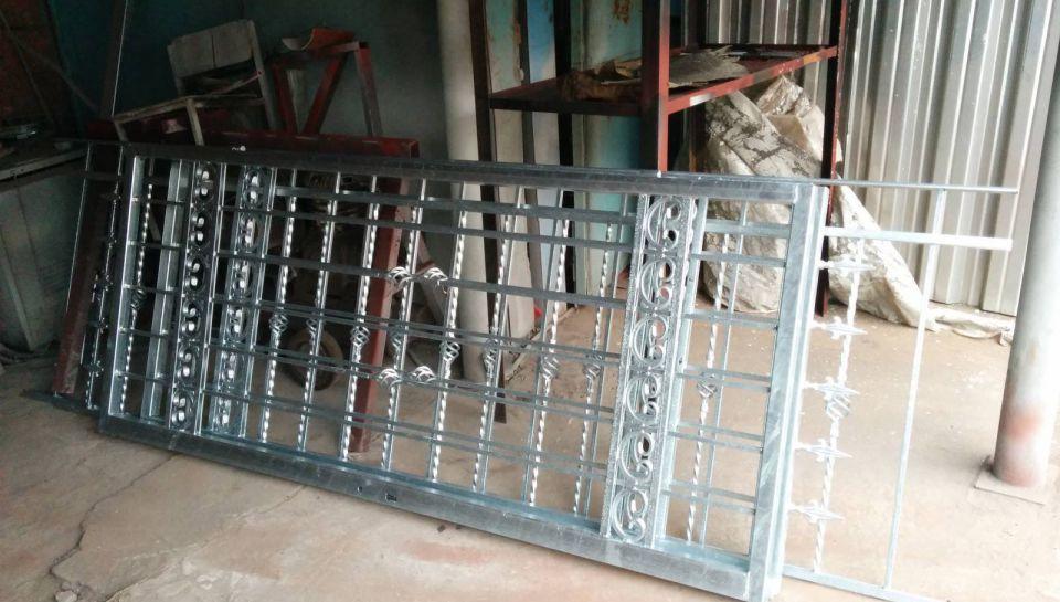 Ограждения с горячим цинком